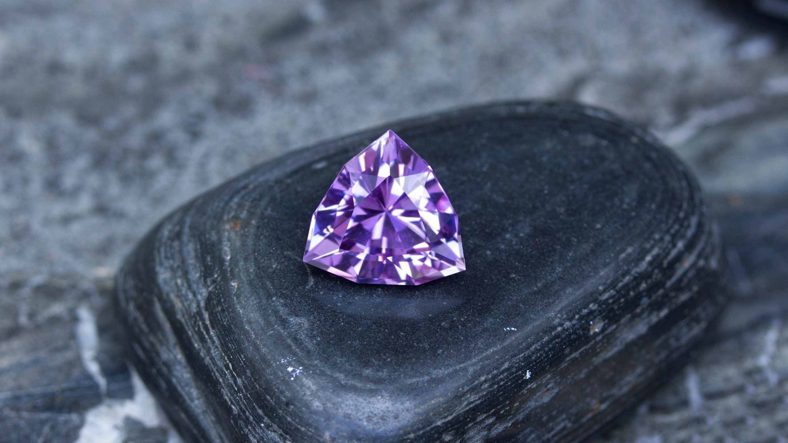 Trilliant,Amethyst,Gemstone,Beautiful,Cut